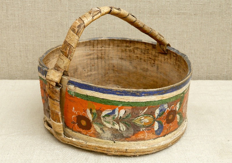 Лукошко с уфтюжской росписью, Конец XIX в., Вологодская губ., Сольвычегодский уезд, Березо-Наволоцкая волость, дер. Верхняя Уфтюга