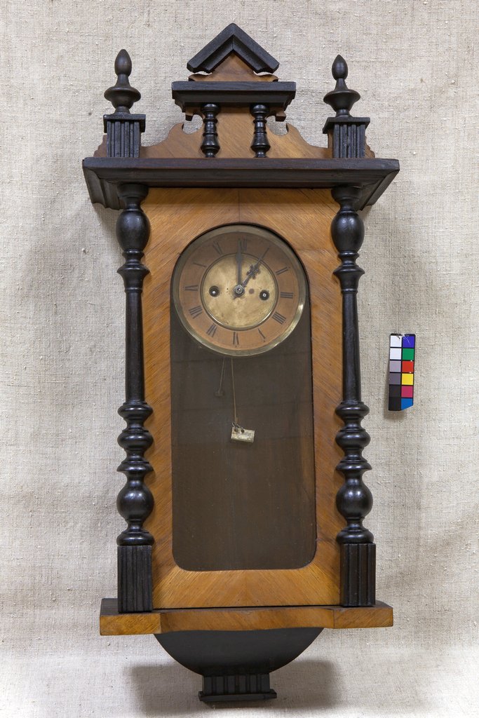 Часы в деревянном корпусе, Конец XIX - начало XX в.,  Российская империя
