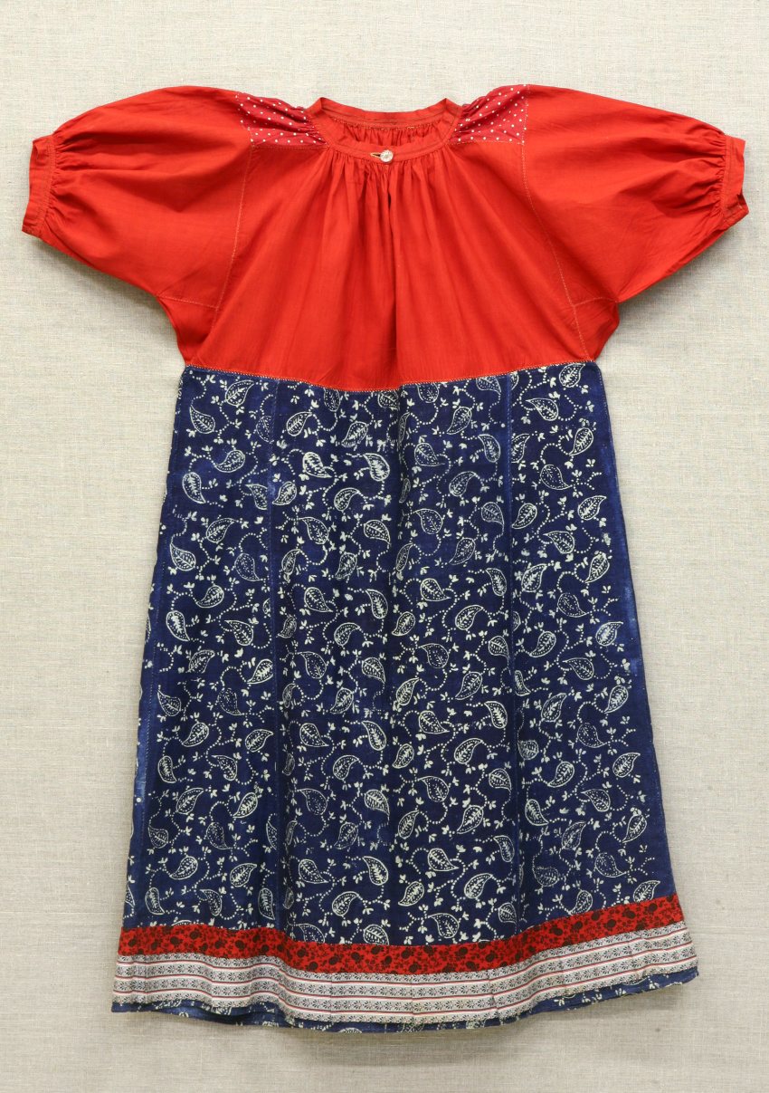 Рубаха женская, Конец ХIХ в., Олонецкая губ., Каргопольский уезд, Фатьяновская волость, дер. Икса