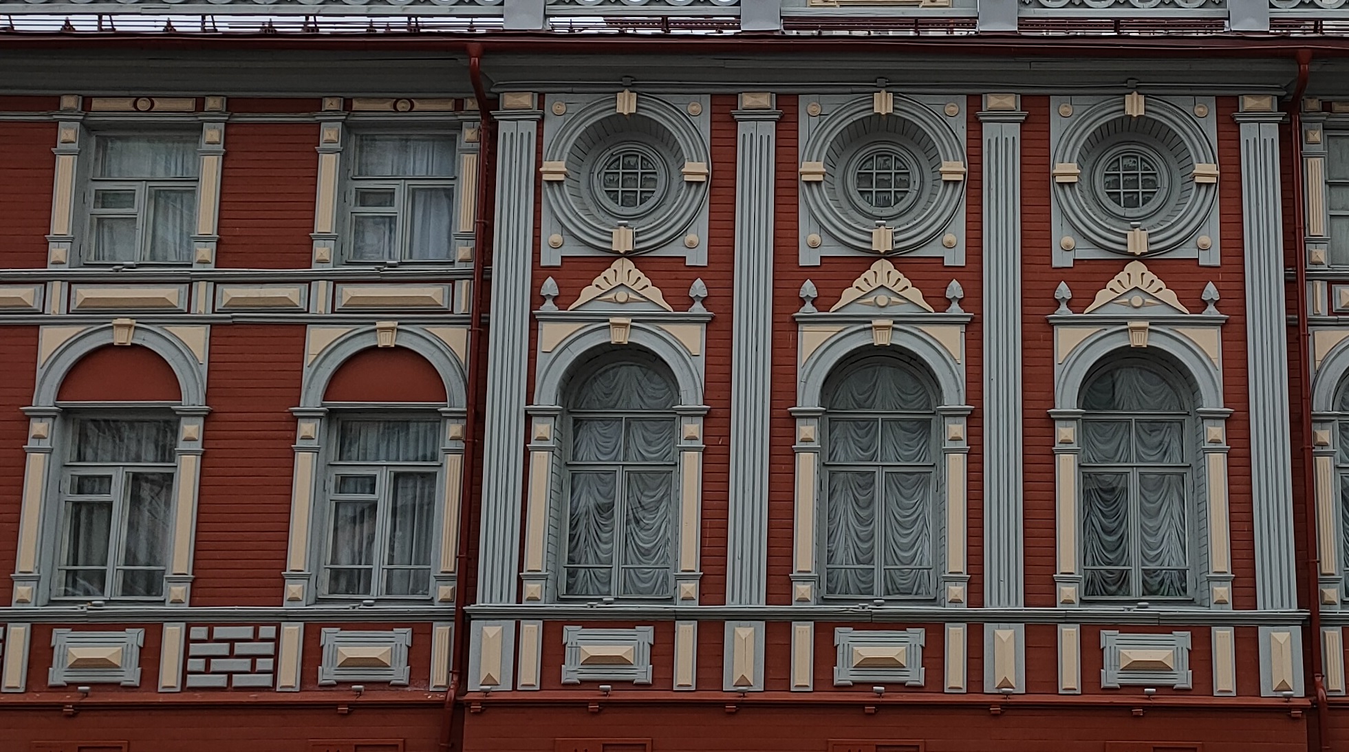 Фасад Дома Коммерческого собрания