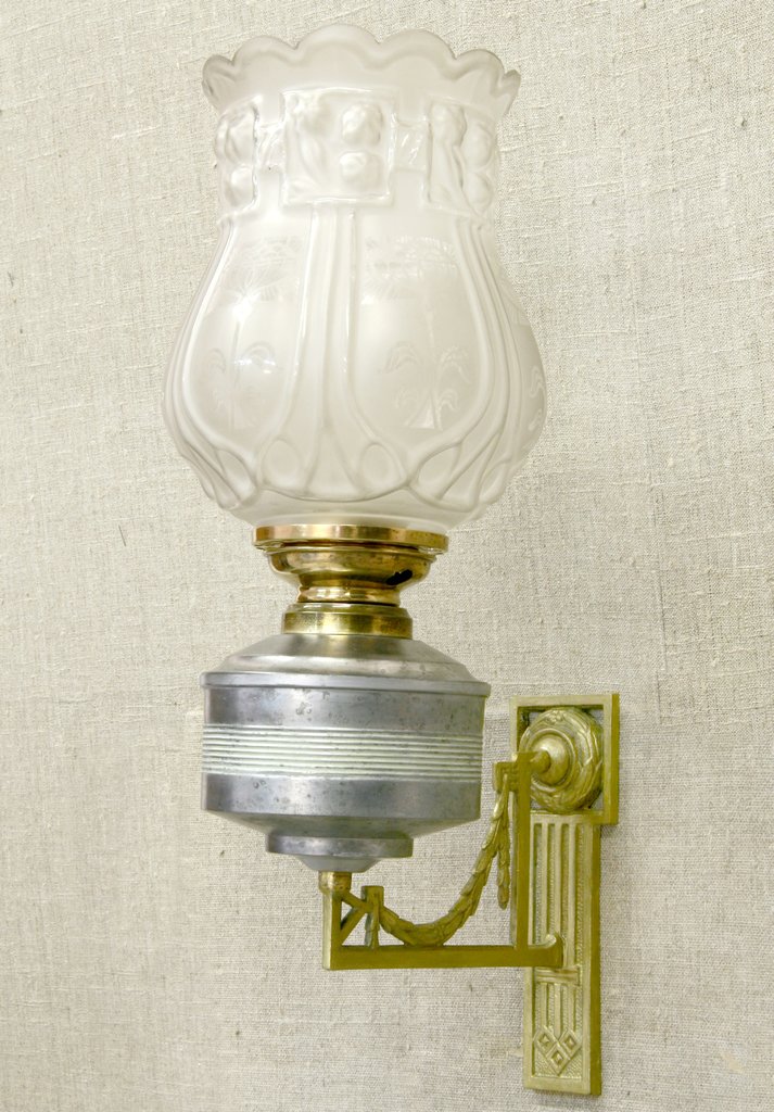 Лампа керосиновая бра, Начало ХХ в., Россия