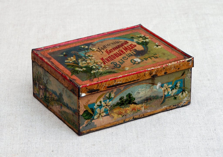 Банка для мёда с крышкой, Начало ХХ в., Россия, г. Москва. «А. Жако и К»