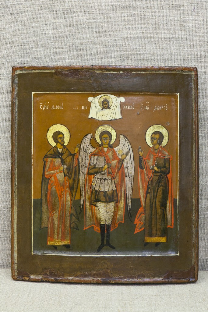 Икона "Архангел Михаил с предстоящими святыми Флором и Лавром", ХIХ в., Архангельская губерния, Пинежский уезд, Никитинская волость, дер. Карпова Гора
